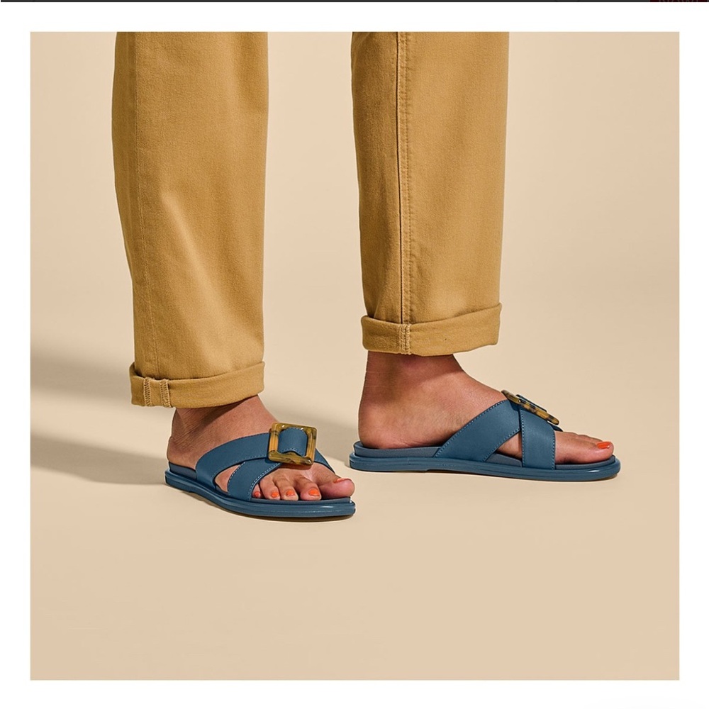 OluKai Women's La'i Slide Sandals - Lagoon Blue - Size 7